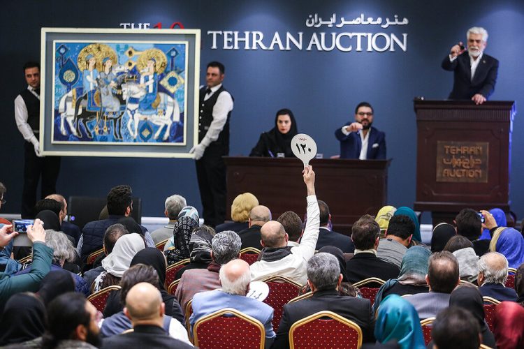 How Do Auction Houses Shape a Collector’s Journey?