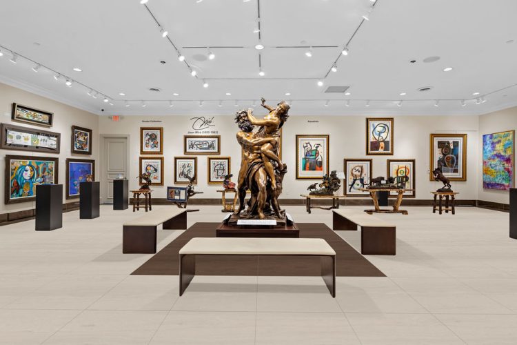 How Are New Exhibition Formats Changing the Collectibles Scene?