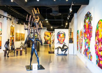 What Can Collectors Learn from Attending Top-Tier Exhibitions?