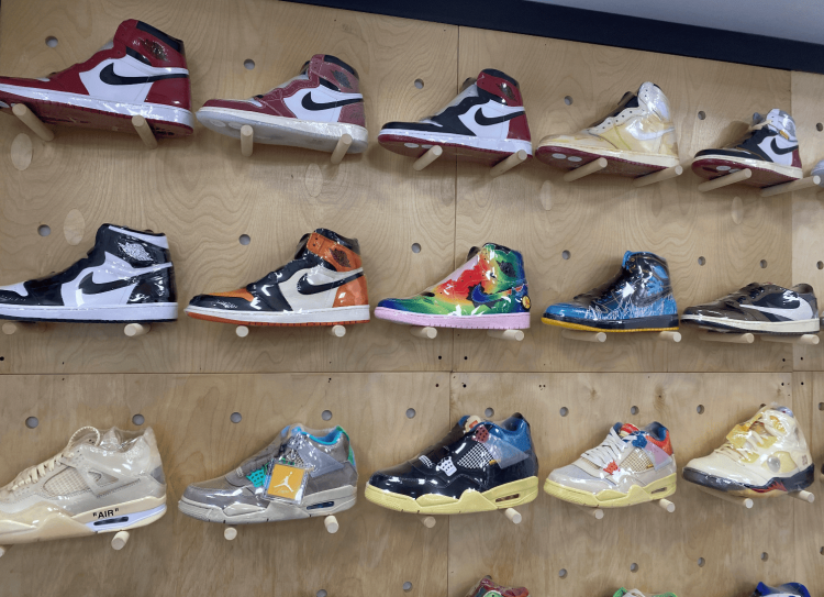 What Are the Latest Developments in the Collectibles Market?