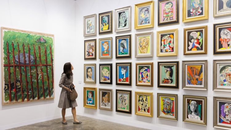 What Can You Learn About Collecting From Top Exhibitions?