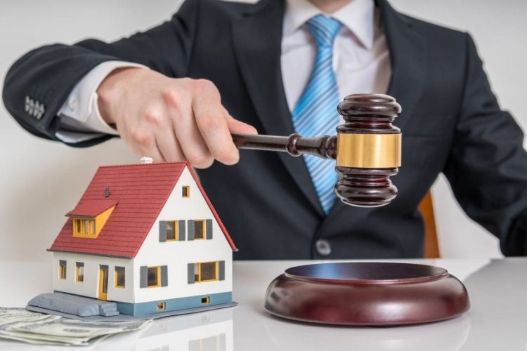 The Auction That Got Raided by Police Mid-Bidding