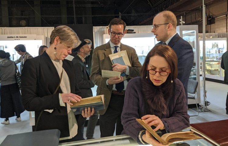 Which Exhibitions Will Bring Together the World’s Top Collectors and Enthusiasts?