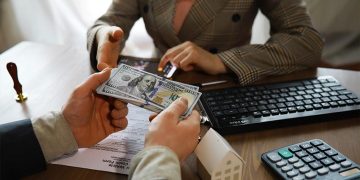 Which Collectible Categories Are Attracting the Most Investment Attention This Year? Have You Picked the Right Direction?