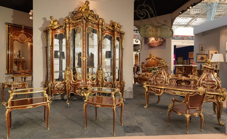 What’s Driving the Latest Surge in the Antique Collectibles Market?