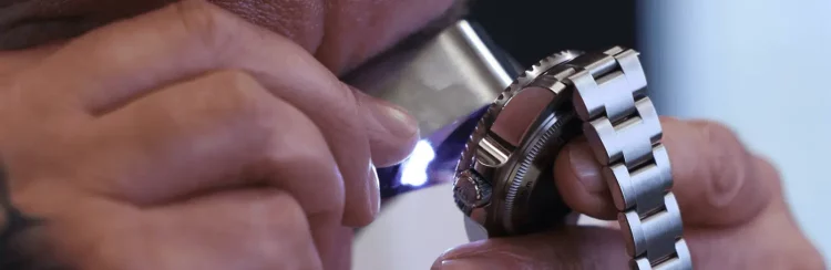 How to Avoid Buying Counterfeit Collectibles: 3 Authentication Methods to Help You Spot Fake Items