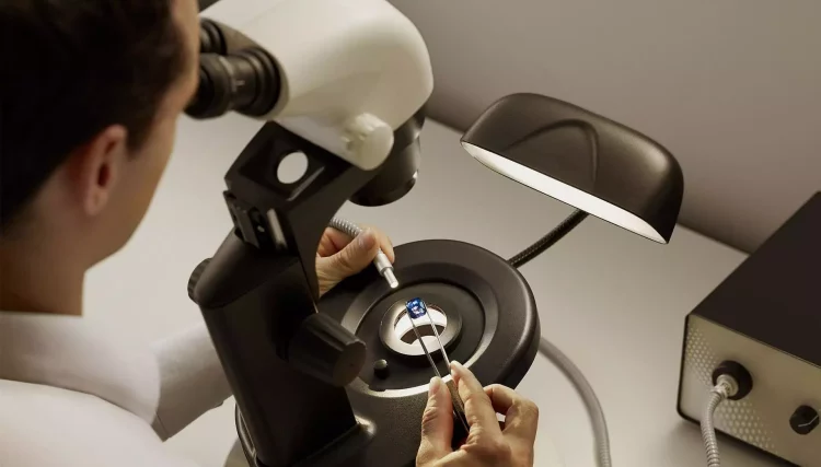 Which Collectibles Have the Most Complex Authentication Processes? Key Authentication Techniques Every Investor Must Know Before Buying!